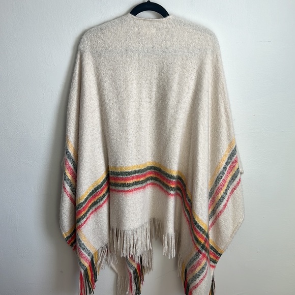 Free People Shawl - Picture 5 of 5